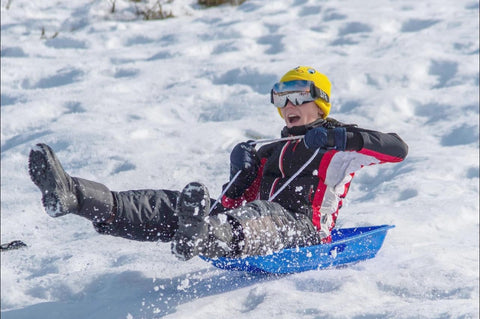 (6-SEPT Saturday).  1-Day PERISHER Snow Tour (Friday 5:30pm departure at SYD CENTRAL STATION) 1N accommodation included