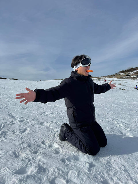 (6-SEPT Saturday).  1-Day PERISHER Snow Tour (Friday 5:30pm departure at SYD CENTRAL STATION) 1N accommodation included